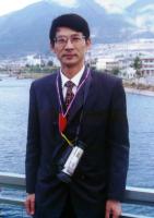 李建华 照片