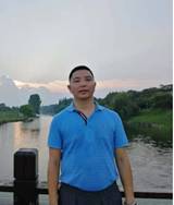 李臣 照片