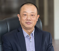 彭峰 照片