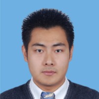 王俊 照片