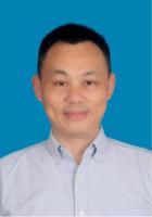 易洪潮 照片