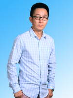 詹炜 照片