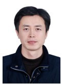 贲向前 照片