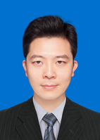 陈辉 照片