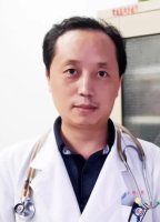 何洪波 照片