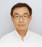 胡宁 照片