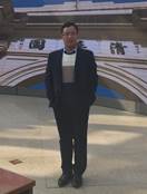 刘伟 照片