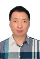 李伟 照片