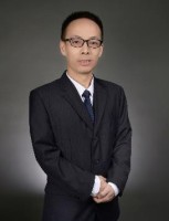 李宏 照片