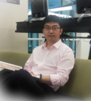 李放春 照片