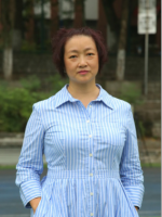 李玲 照片