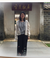 潘亦婷 照片