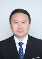 权国政 照片