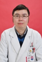 唐波 照片