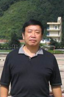 吴家华 照片