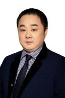 吴绮楠 照片