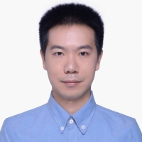 王伟 照片