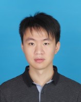 王依霈 照片