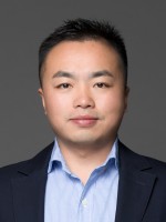 向朝参 照片