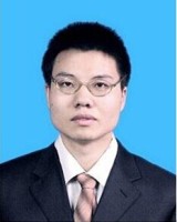 叶伟 照片