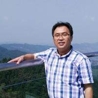 杨文发 照片