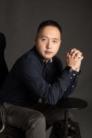 周放 照片