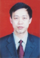 周翔 照片