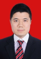 周苗 照片