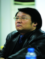 靳俊喜 照片