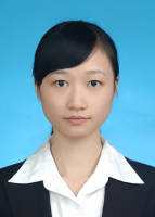 李余 照片