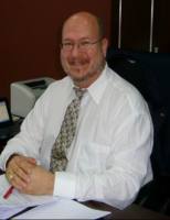 Timothy D. Hill 照片