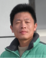 胡祥龙 照片