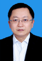 何寿奎 照片