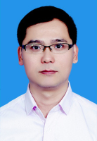 梁喜 照片