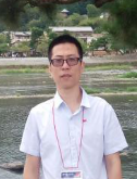陈国明 照片