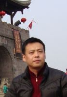 陈宝 照片