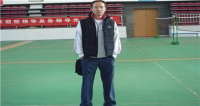 李军 照片