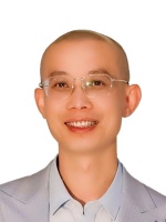 李旭 照片