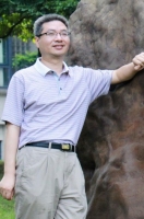 唐德祥 照片
