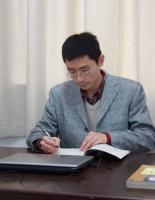 杨新桦 照片