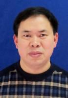 何代平 照片
