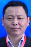 李路根 照片
