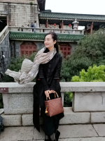 吴红 照片
