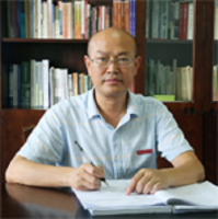 杨如安 照片
