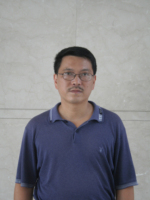 李炯光 照片
