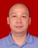 李素文 照片