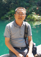 汤宏建 照片