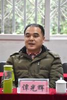 谭光辉 照片