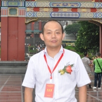 谭泽富 照片