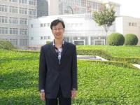 杨贵中 照片